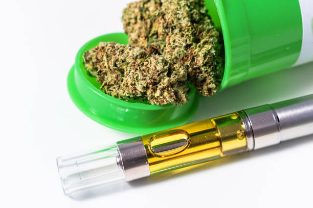 Comparative Analysis: THCA Carts vs. Pharmaceutical Medications in Efficacy and Safety